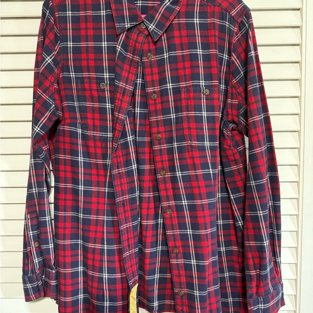 Duluth Trading Co Plaid Button-Down Shirt in Red and Blue